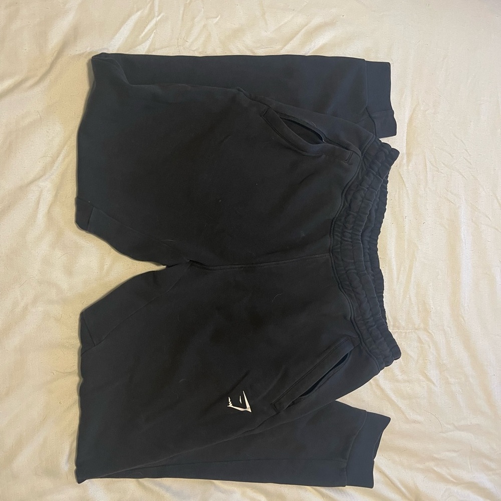 Gymshark Black Track Pants - Picture 2 of 4